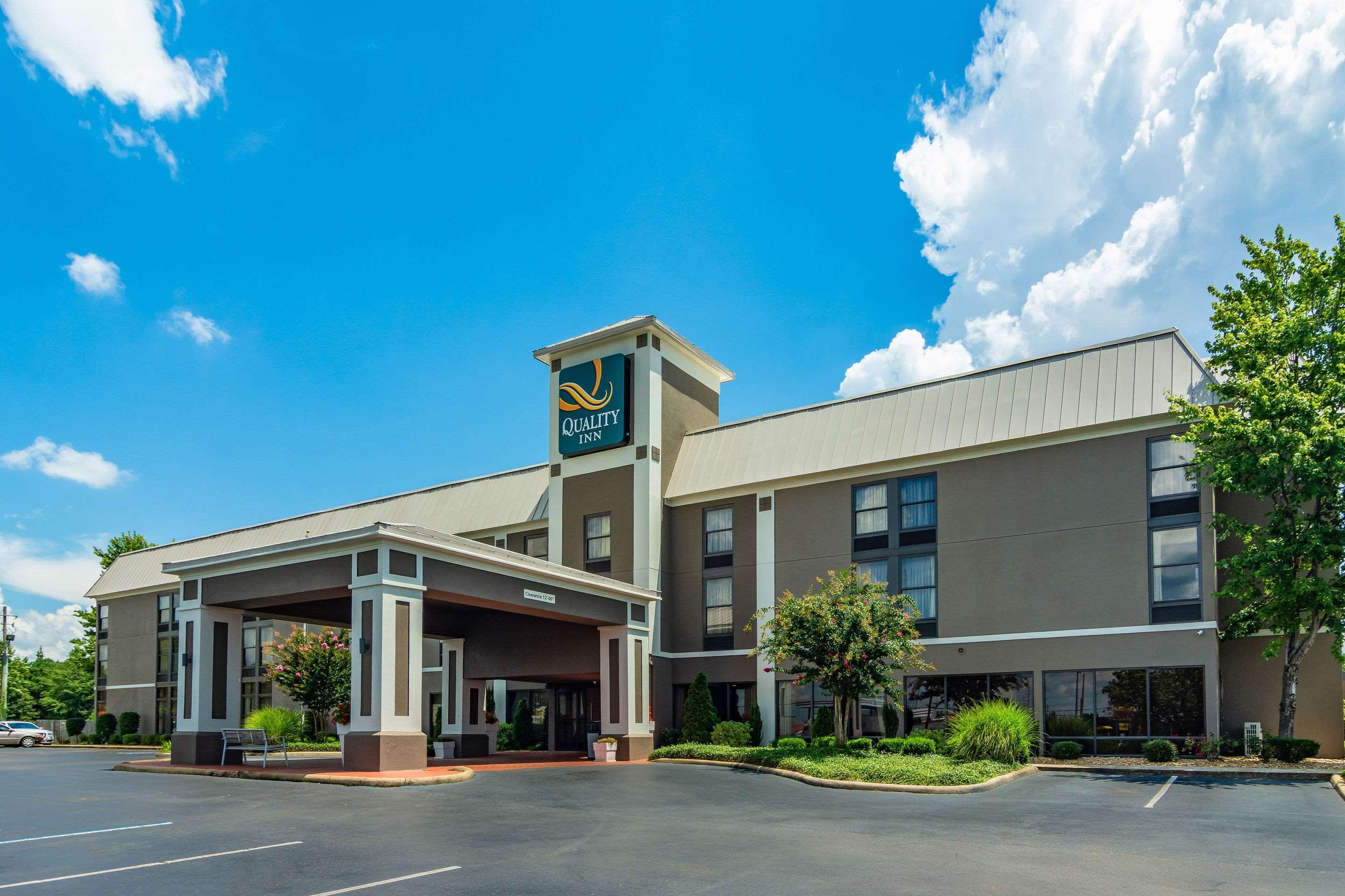 Quality Inn Valley - West Point Экстерьер фото