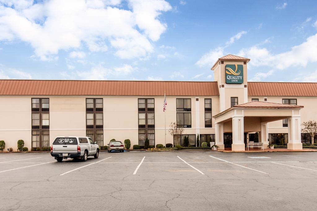 Quality Inn Valley - West Point Экстерьер фото