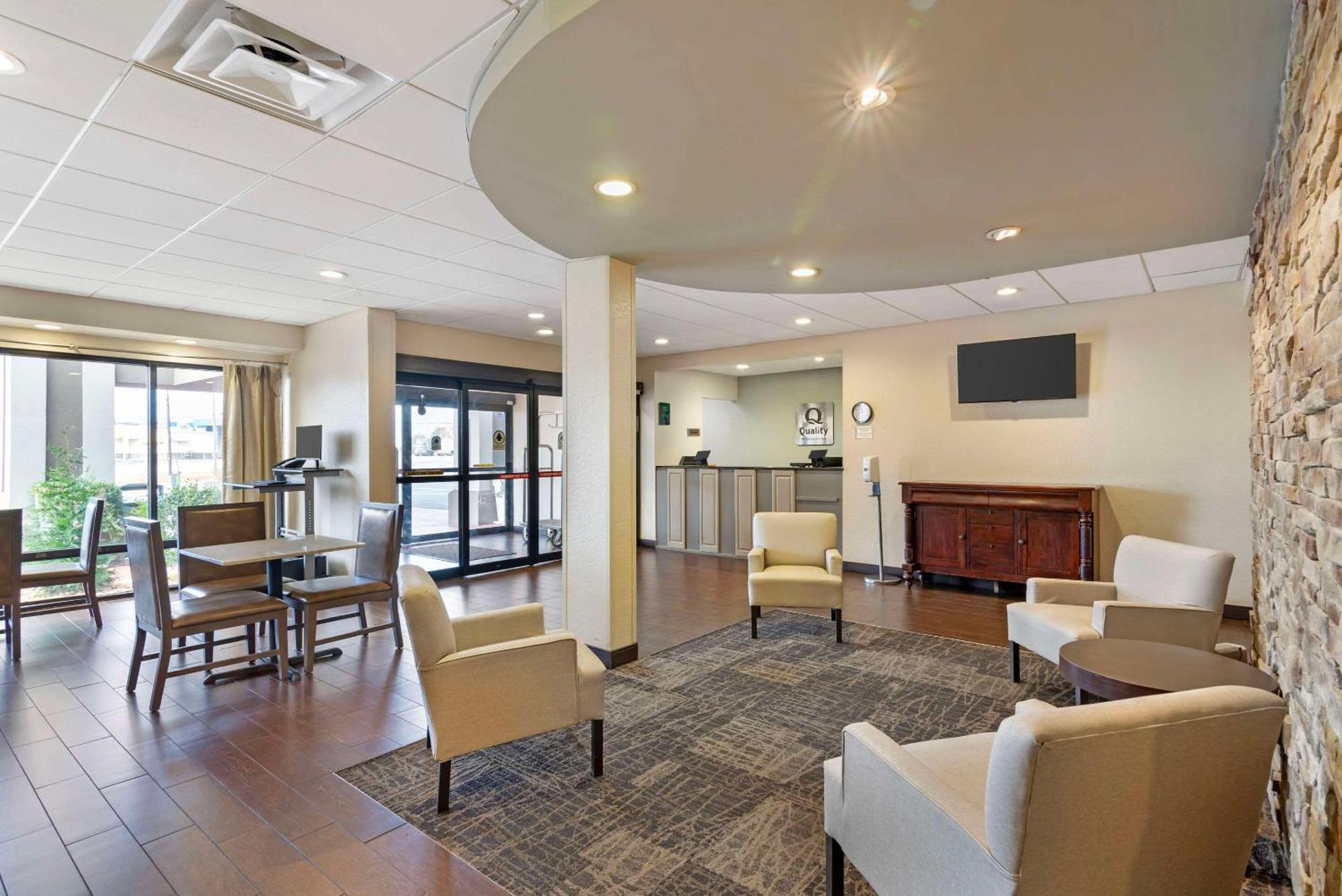 Quality Inn Valley - West Point Экстерьер фото