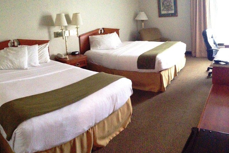Quality Inn Valley - West Point Экстерьер фото
